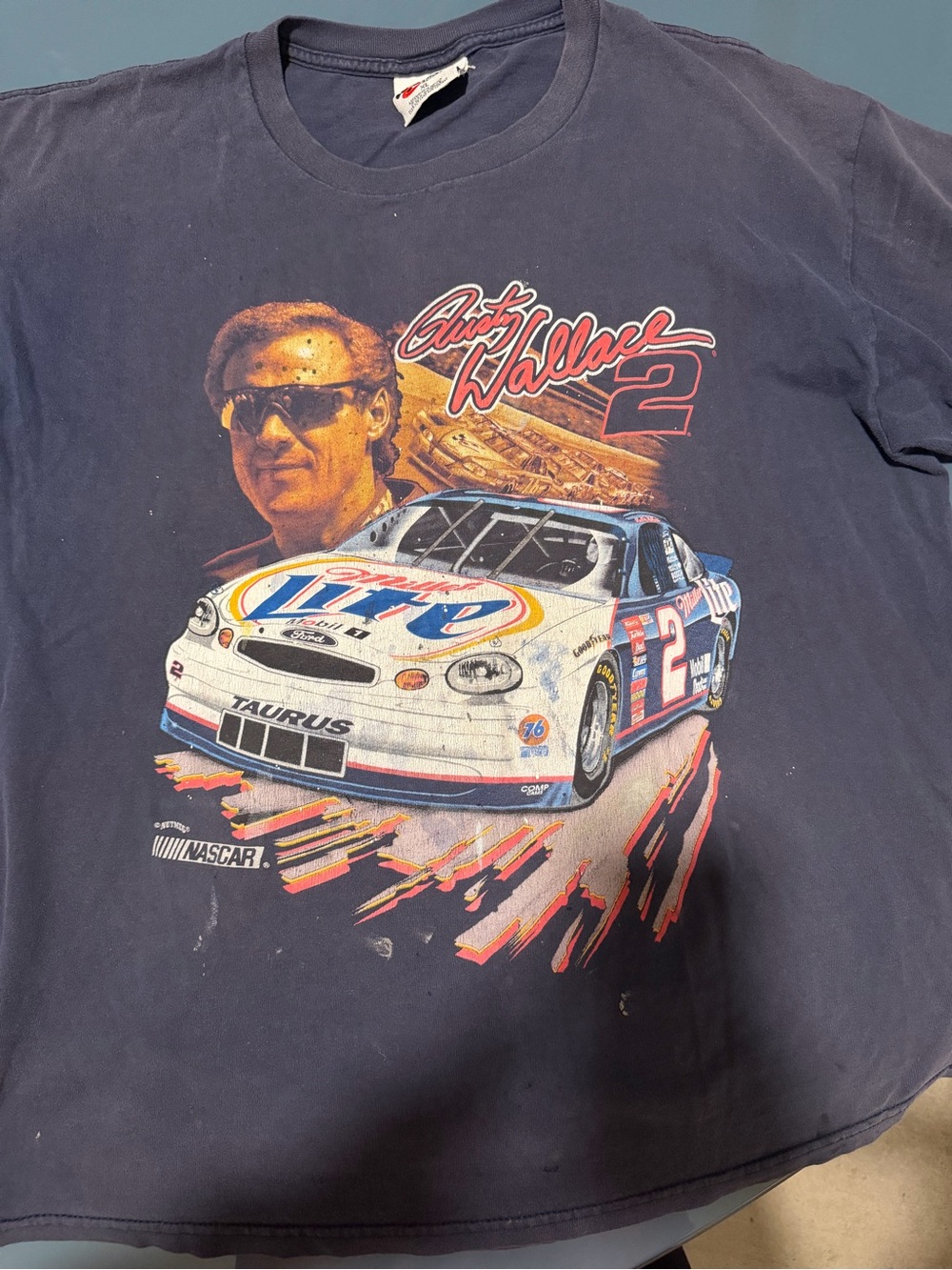 Vintage 90s Rusty Wallace #2 NASCAR Racing Graphic T-Shirt Miller Ford